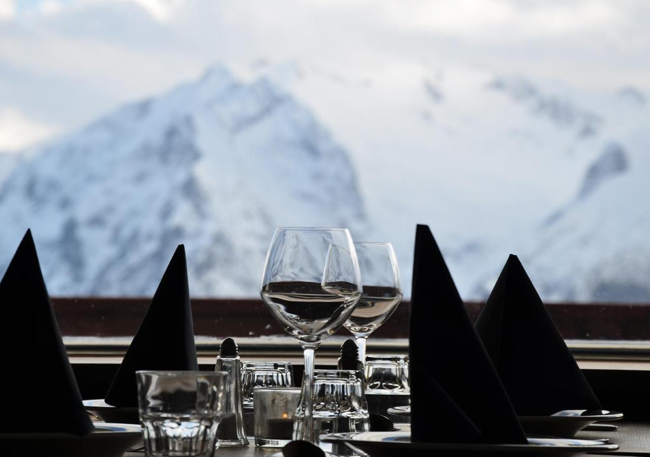 Langley Hotel Le Petit Prince Alpe d'Huez Exterior photo